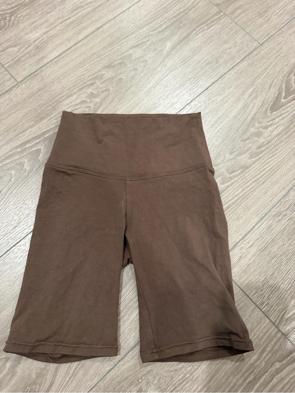 Tna Chocolate Brown Active Shorts